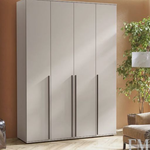 Четырехстворчатый шкаф «Норд»